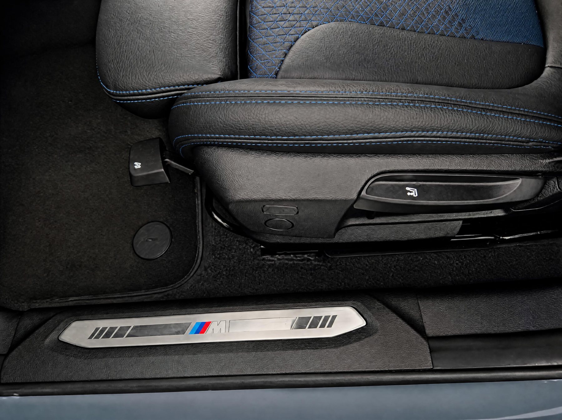 BMW 2 Series Gran Coupé — photo 27