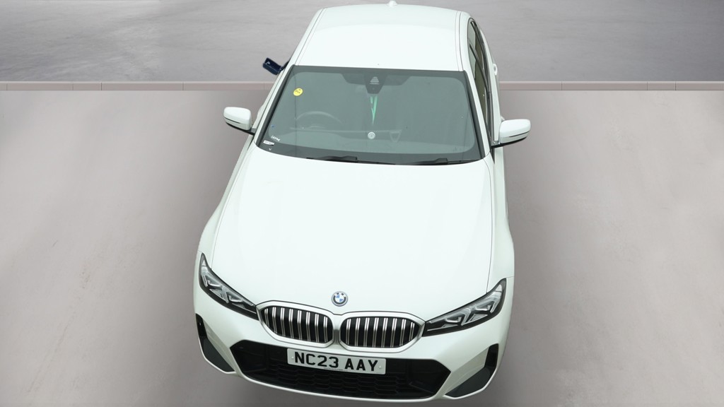 BMW 3 Series — photo 7